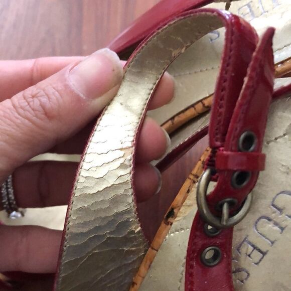 Vintage guess Red patent leather Kork platform heels. Size 7 - Picture 5 of 8